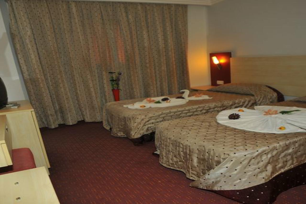 Carna Garden Hotel 시데 외부 사진