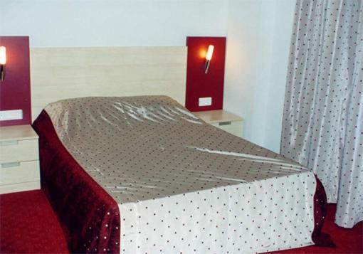 Carna Garden Hotel 시데 외부 사진